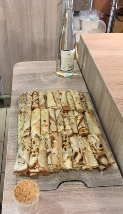 Idée recette :  Crêpes à l'eau florale et au sirop de sapin bio !